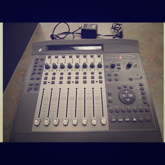 Controller m audio - Picture 1 of 5